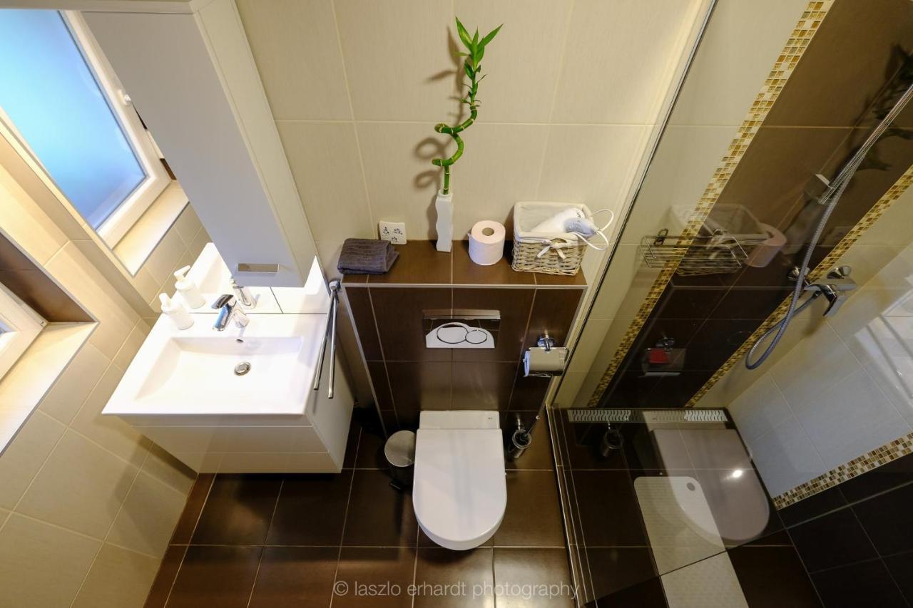 Ciprus Porta Apartmanok Balatonkenese Esterno foto