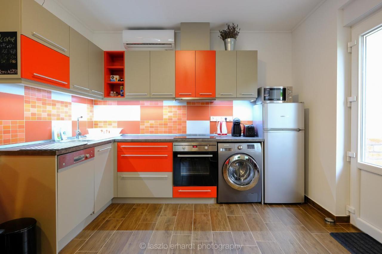 Ciprus Porta Apartmanok Balatonkenese Esterno foto