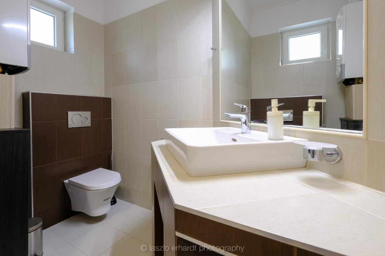 Ciprus Porta Apartmanok Balatonkenese Esterno foto