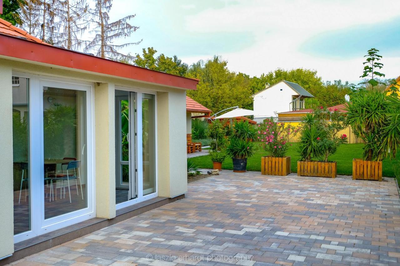 Ciprus Porta Apartmanok Balatonkenese Esterno foto